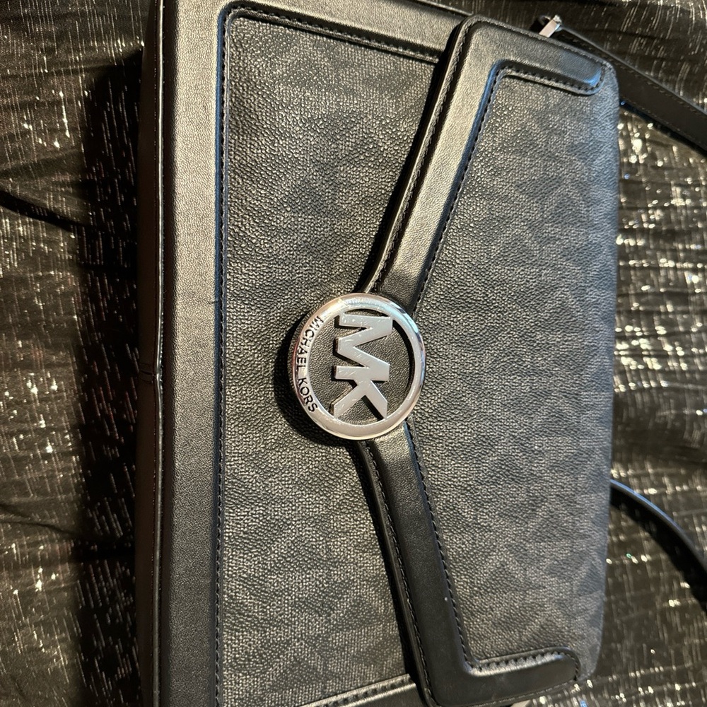Michael Kors Jessie Black Crossbody Handbag